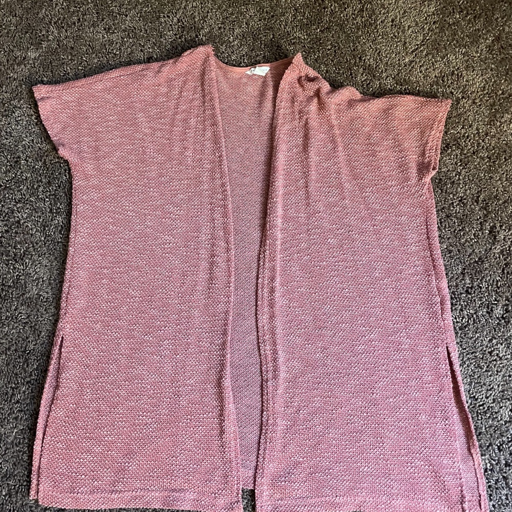 Short sleeved cardigan